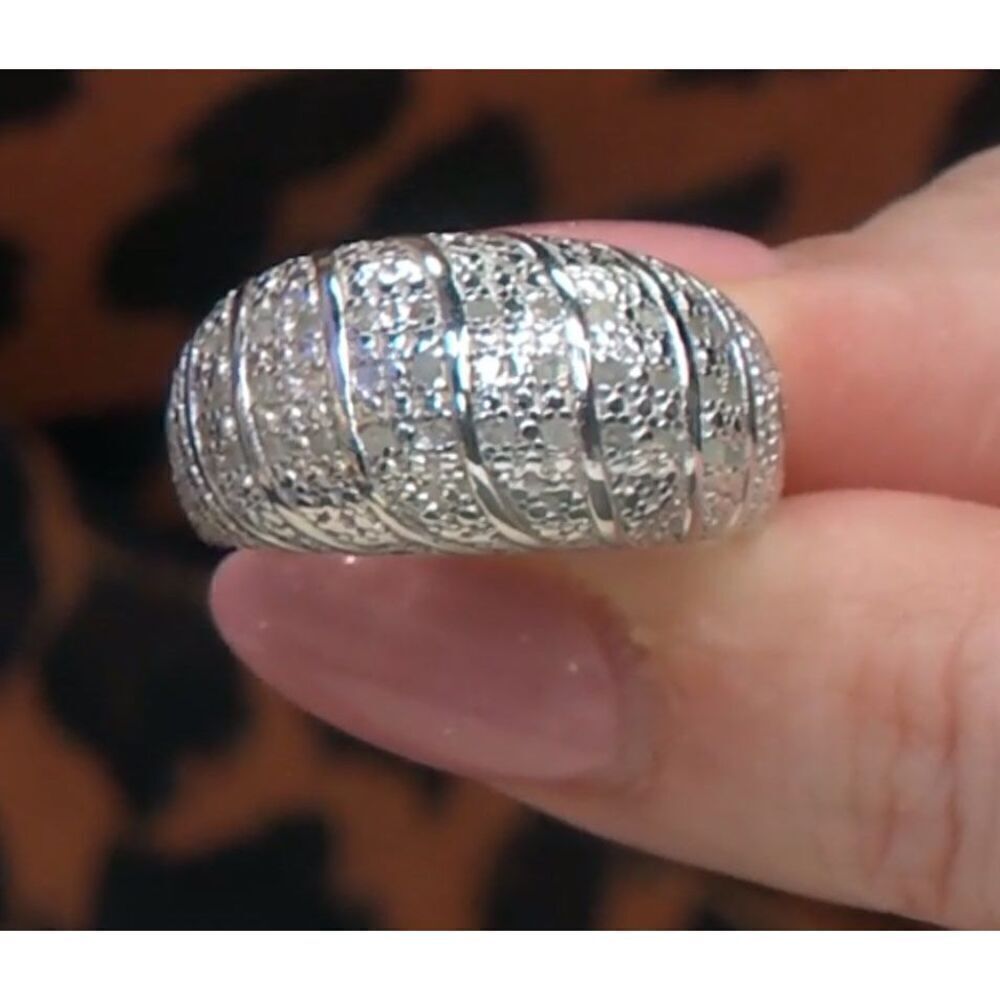 Stunning New 1/4 Carat Genuine Diamond Dome Ring Sz 8